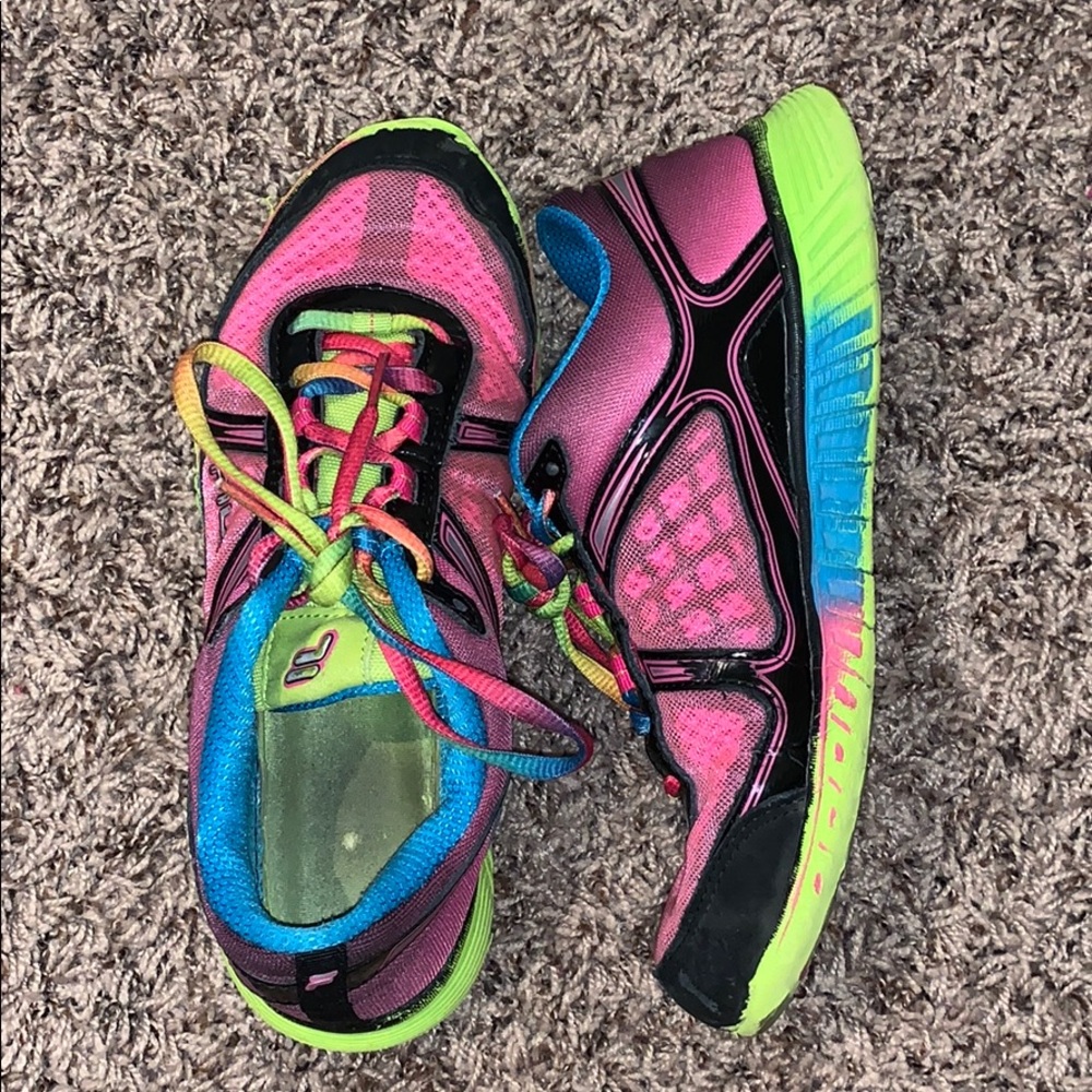 Running shoes